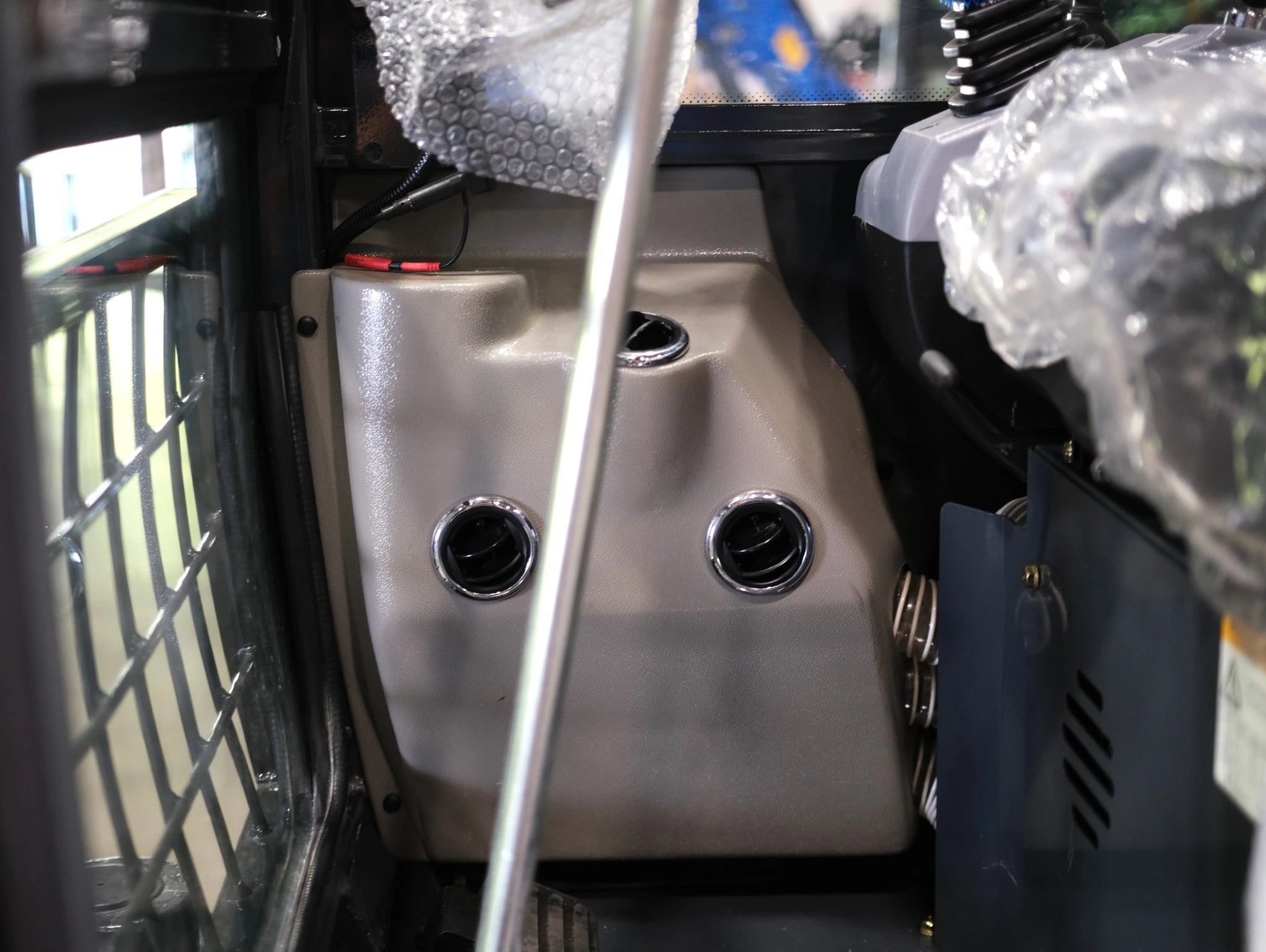R32 PRO — minikoparka Rippa zdjęcie 9
